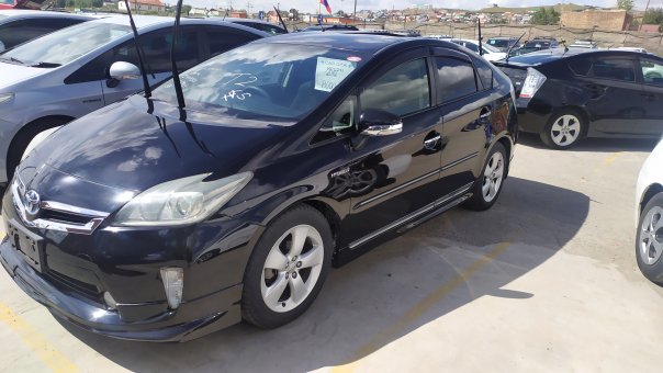 Toyota Prius 30